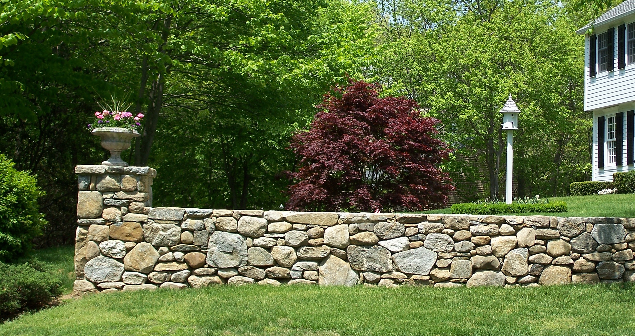 Retaining Walls|Decorative Stone|Torrison Stone & Garden|Durham CT